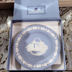 Vintage Wedgwood small plate, Pale blue and white jasperware.